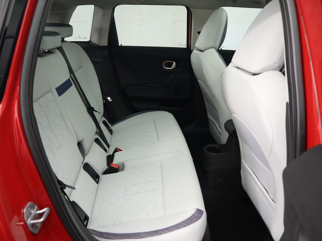 Thumbnail: 2025 MINI Cooper - 25