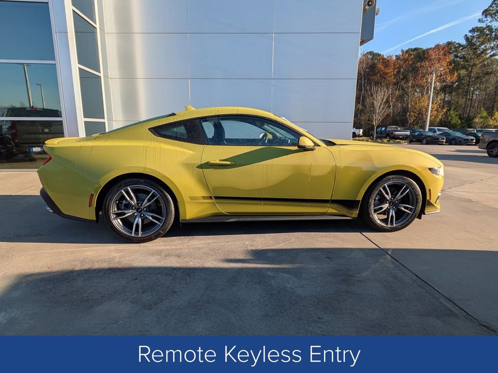 2025 Ford Mustang EcoBoost Premium Fastback