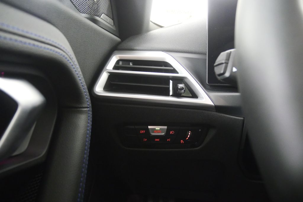 Thumbnail: 2026 BMW M2 - 19