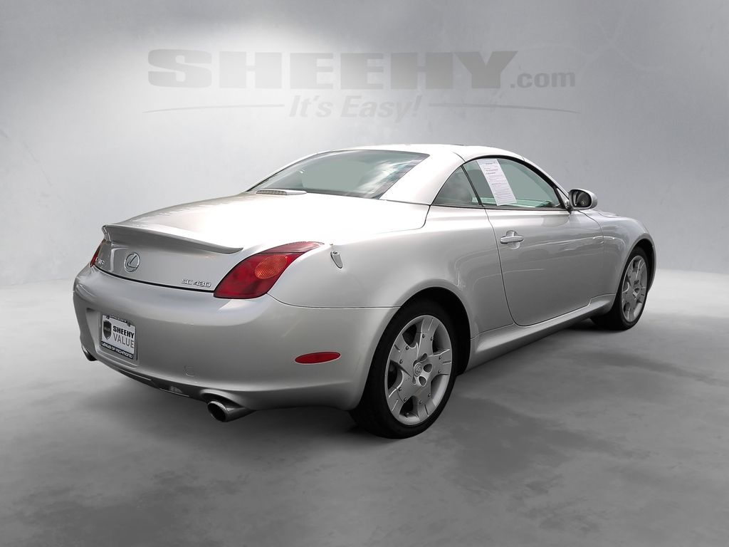 Used 2005 Silver Lexus 430 image 13
