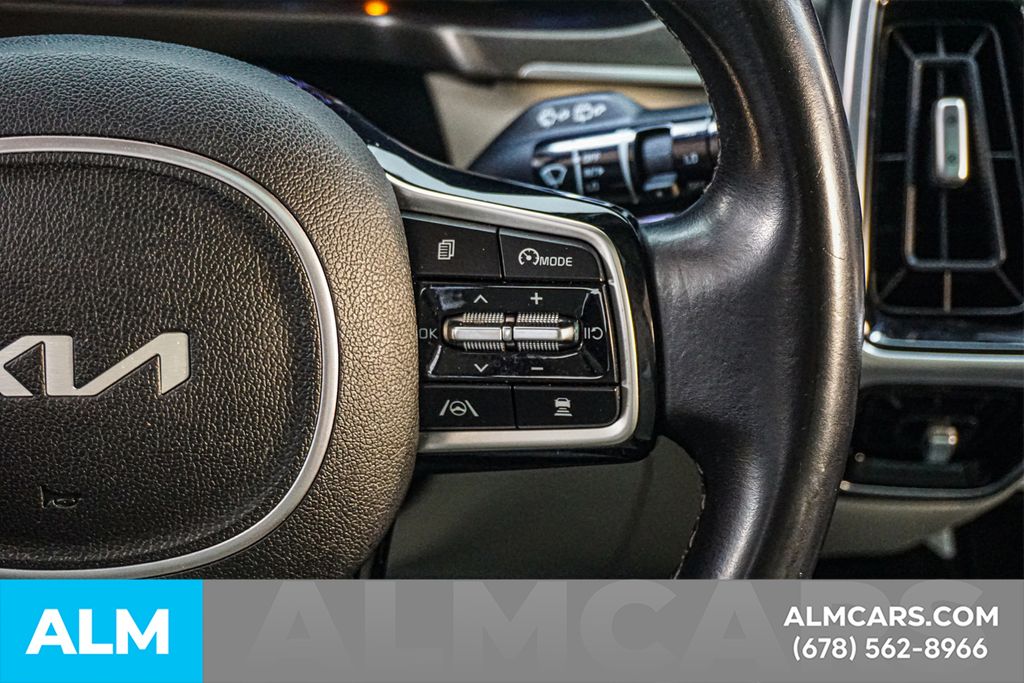 Used 2022 Black Kia SX image 32