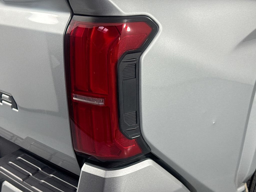 Used Car 2024 Toyota Tacoma  Sr5 For Sale Under $35,000 In Austin, Texas