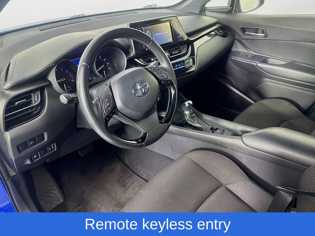 Used Car 2018 Toyota C-hr  Xle For Sale Under $20,000 In Austin, Texas