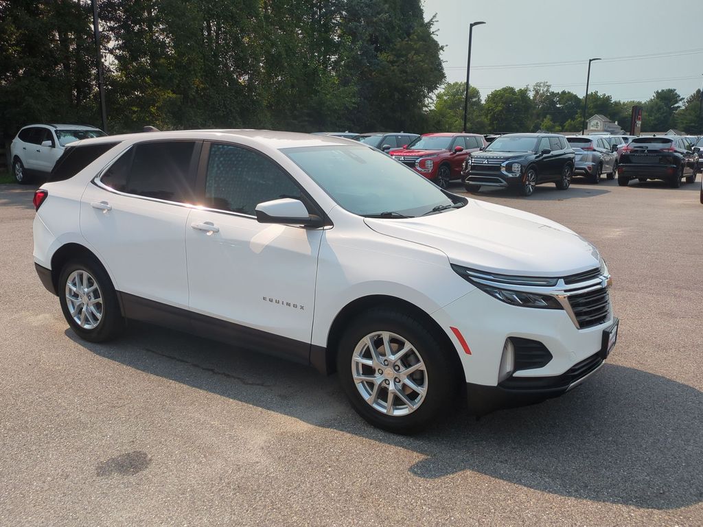 2022 Chevrolet Equinox FWD LT