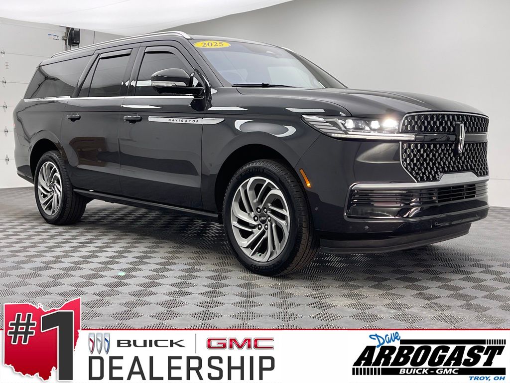 Starlight 2025 Lincoln Navigator SUV / Crossover Four-Wheel Drive Automatic