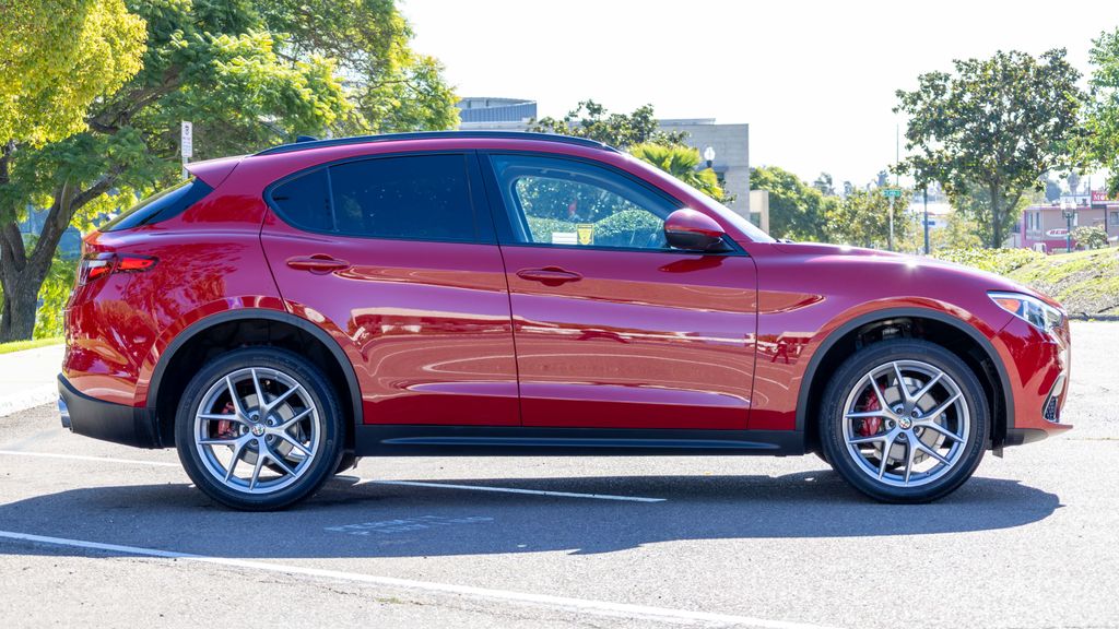 Used 2019 Alfa Romeo Stelvio Base 4D Sport Utility