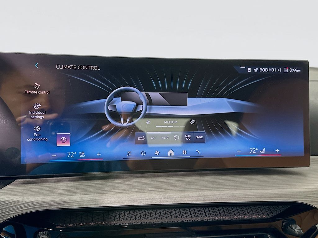 Thumbnail: 2026 BMW 4 Series - 14