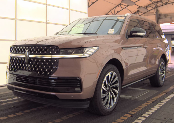 Red (Copper Metallic) 2025 Lincoln Navigator SUV / Crossover Four-Wheel Drive Automatic