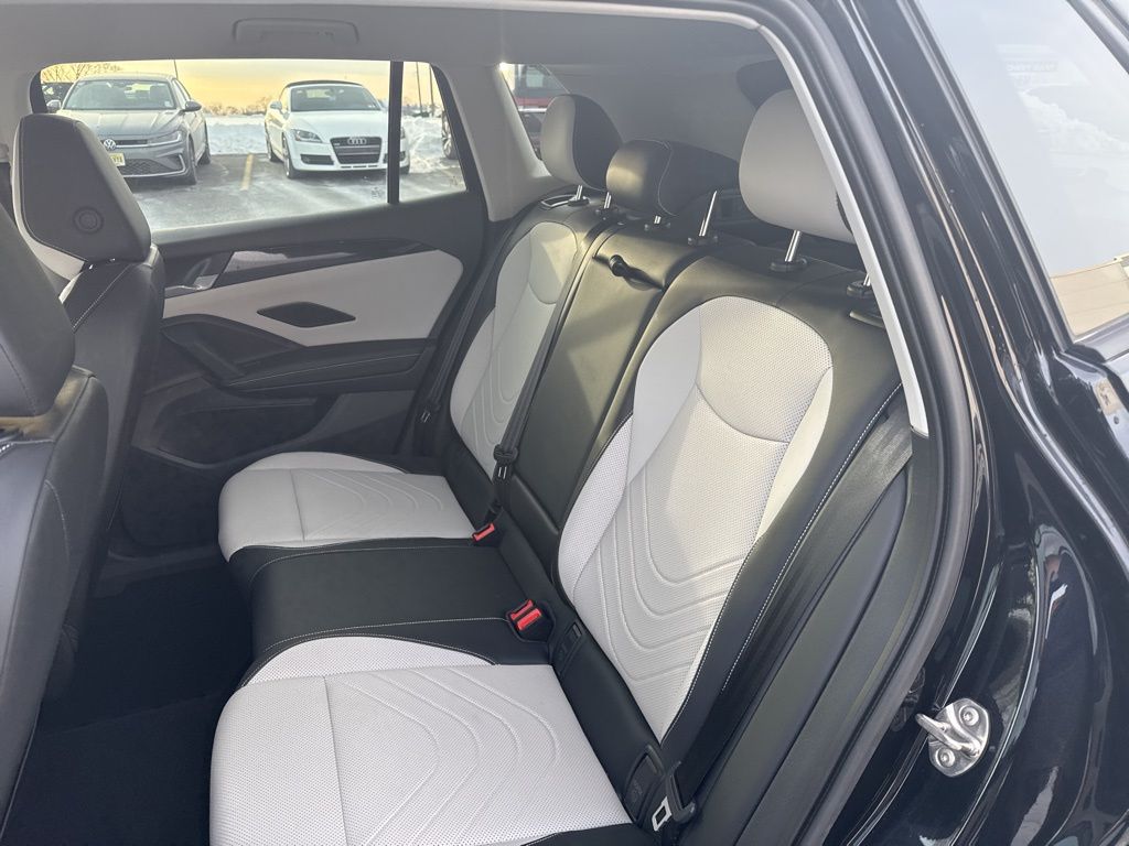 2025 Volkswagen Tiguan 2.0T SE Black at Subaru and VW of Moon Township