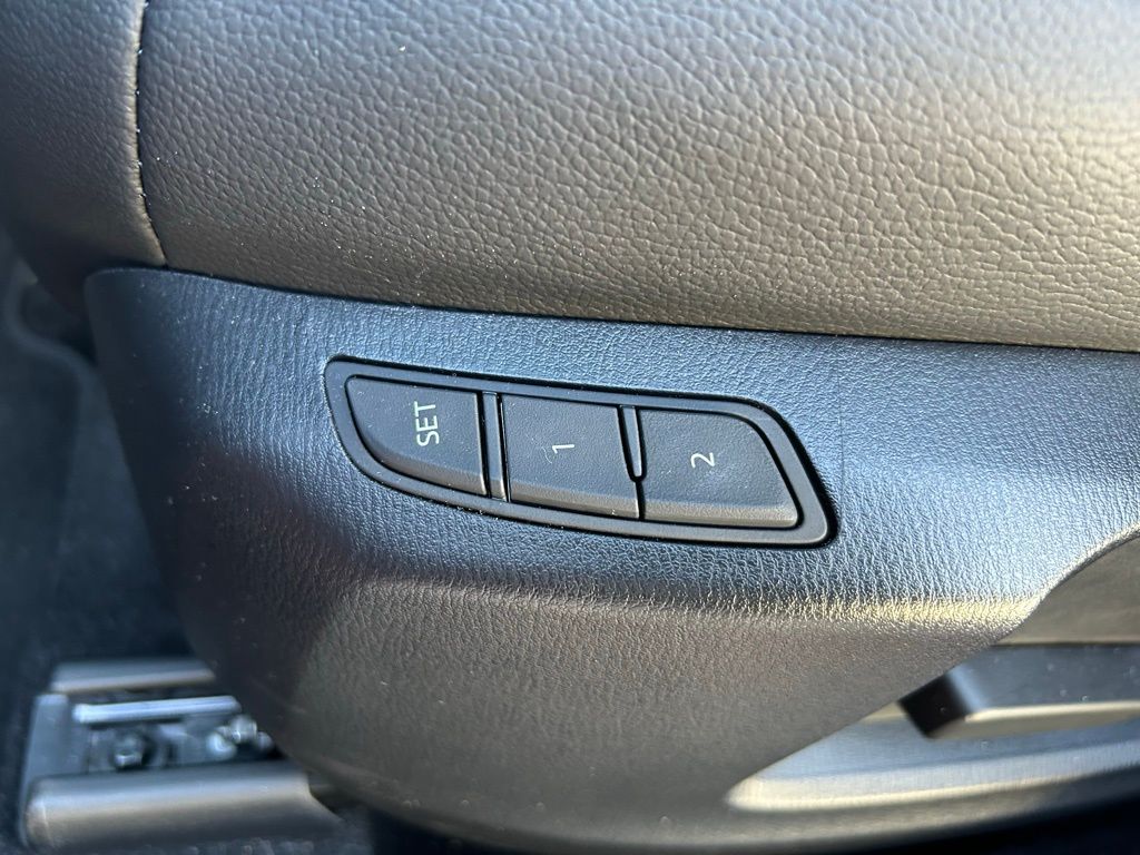 Thumbnail: 2025 Mazda CX-5 - 17