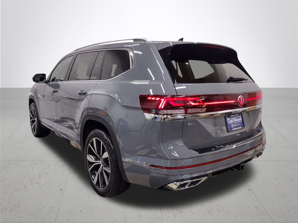 2026 Volkswagen Atlas 2.0T SEL Premium R-Line