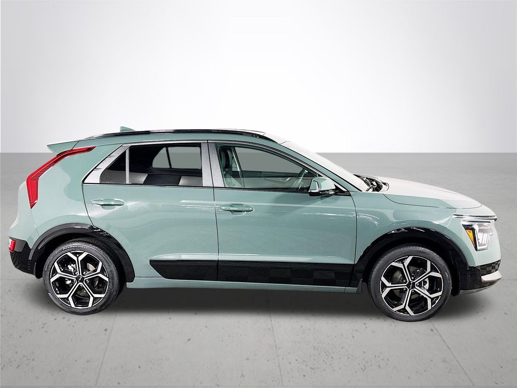 2025 Kia Niro EX Touring