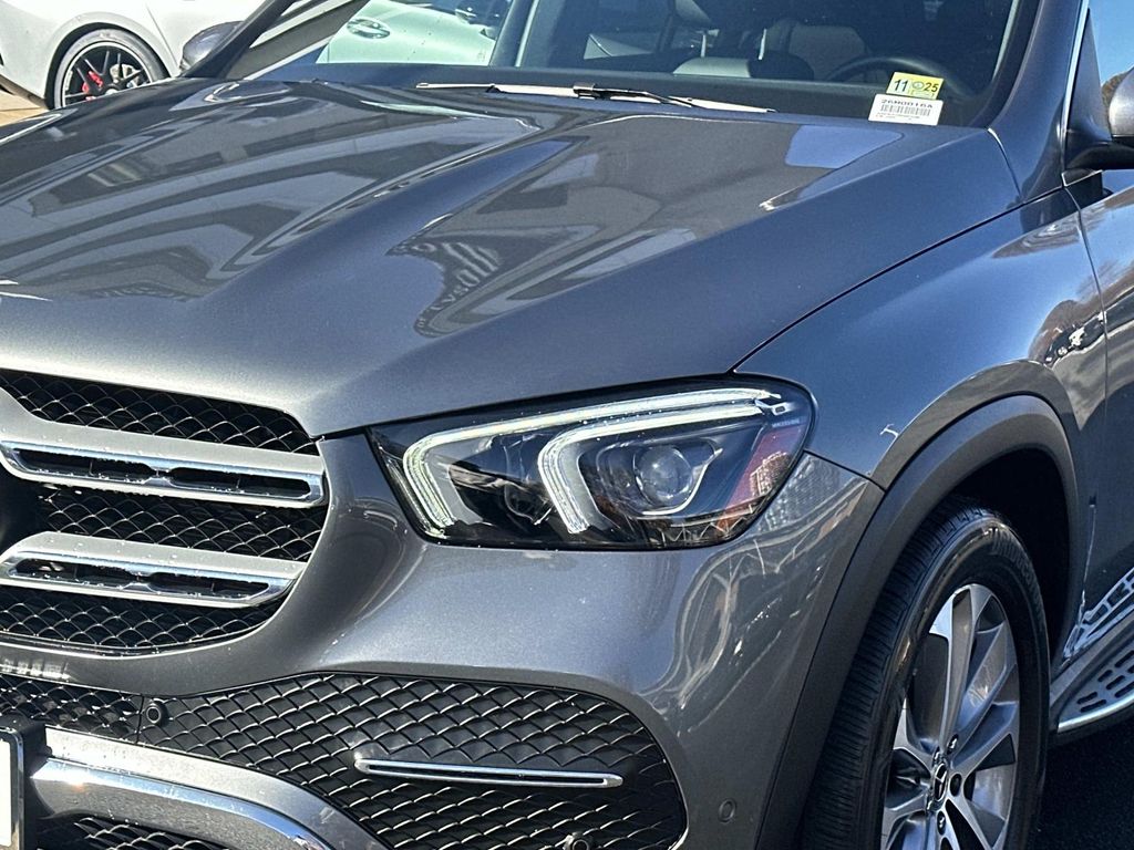 Thumbnail: 2022 Mercedes-Benz GLE - 2