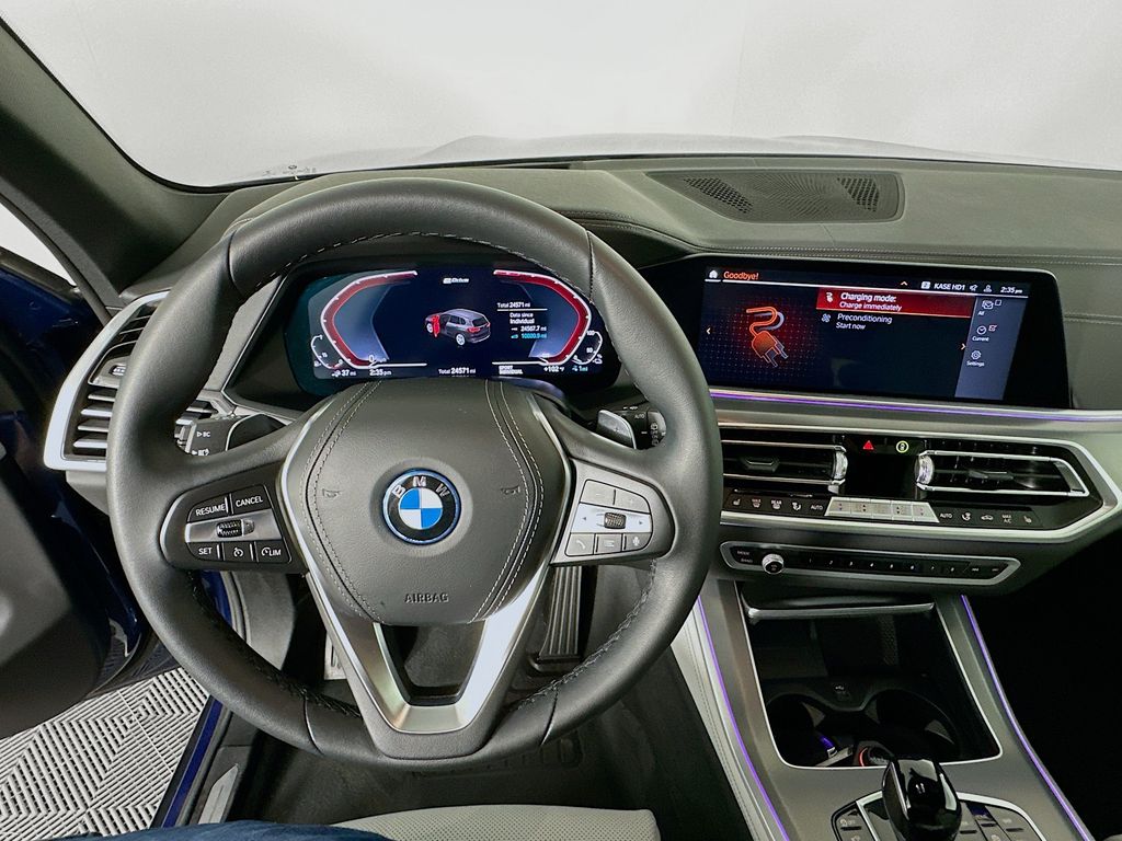 Thumbnail: 2023 BMW X5 - 11