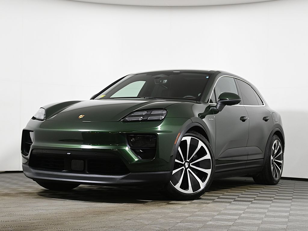 Thumbnail: 2025 Porsche Macan - 1