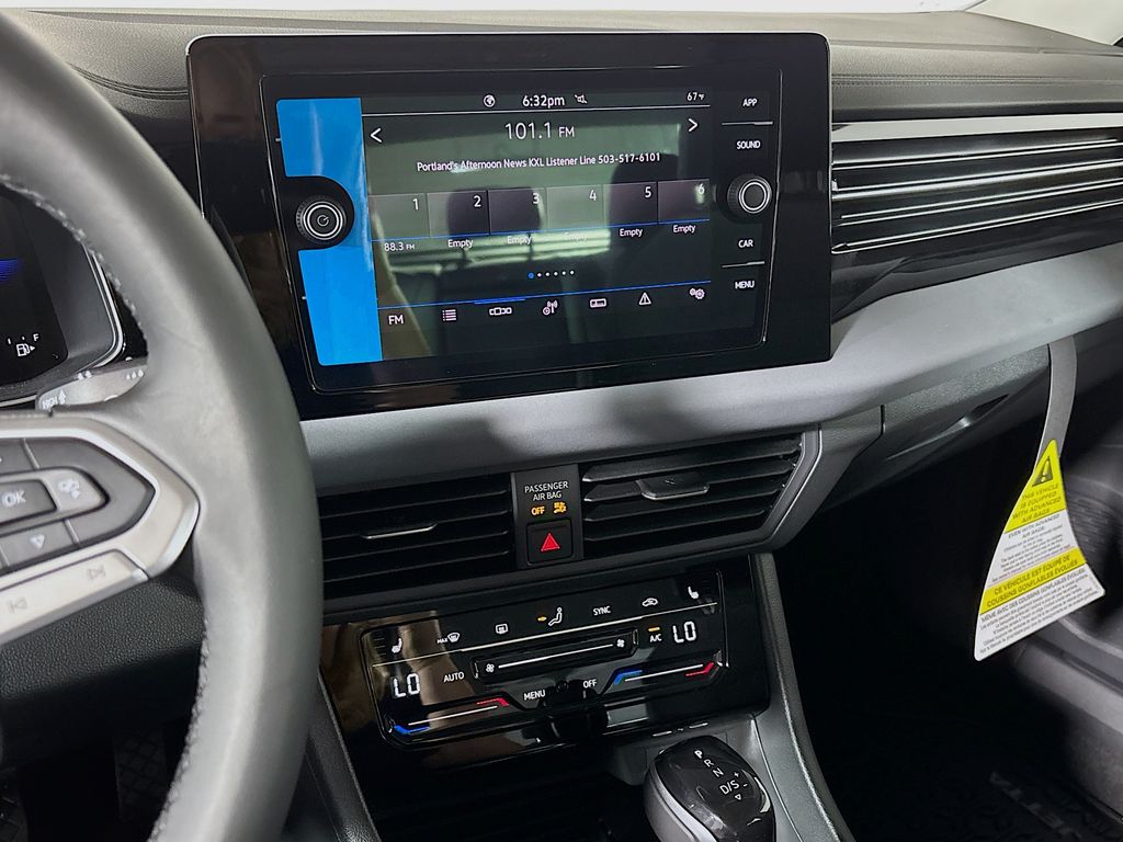 2025 Volkswagen Jetta 1.5T SE