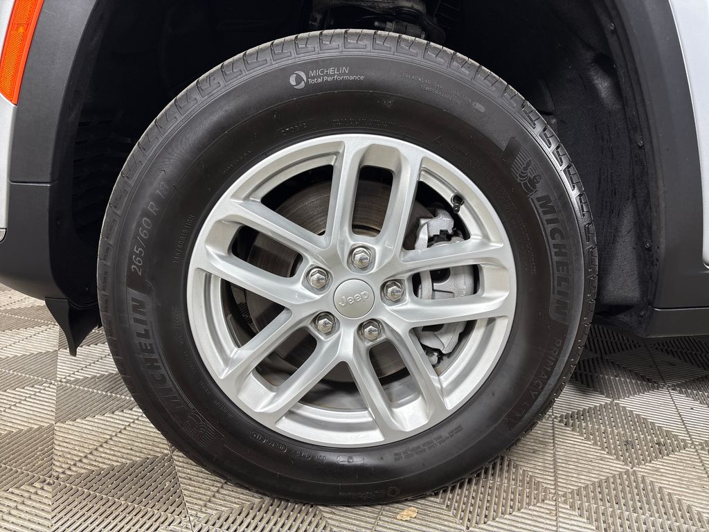 Certified Used 2025 Silver Jeep Laredo image 12