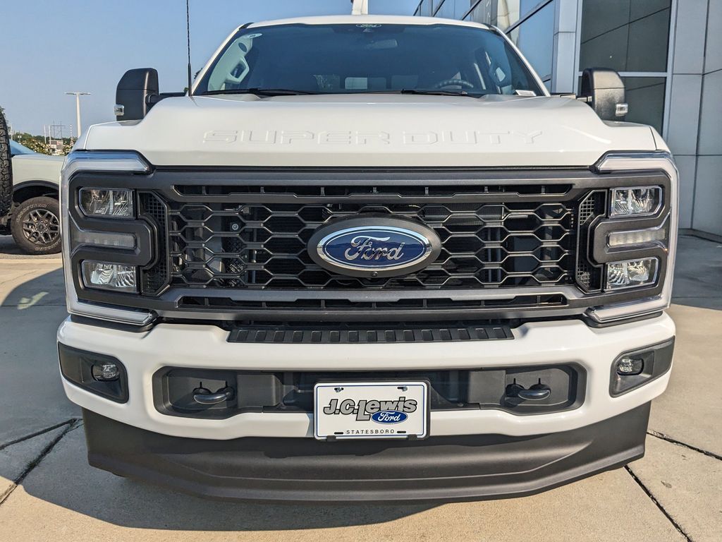 2025 Ford F-250 Super Duty XL