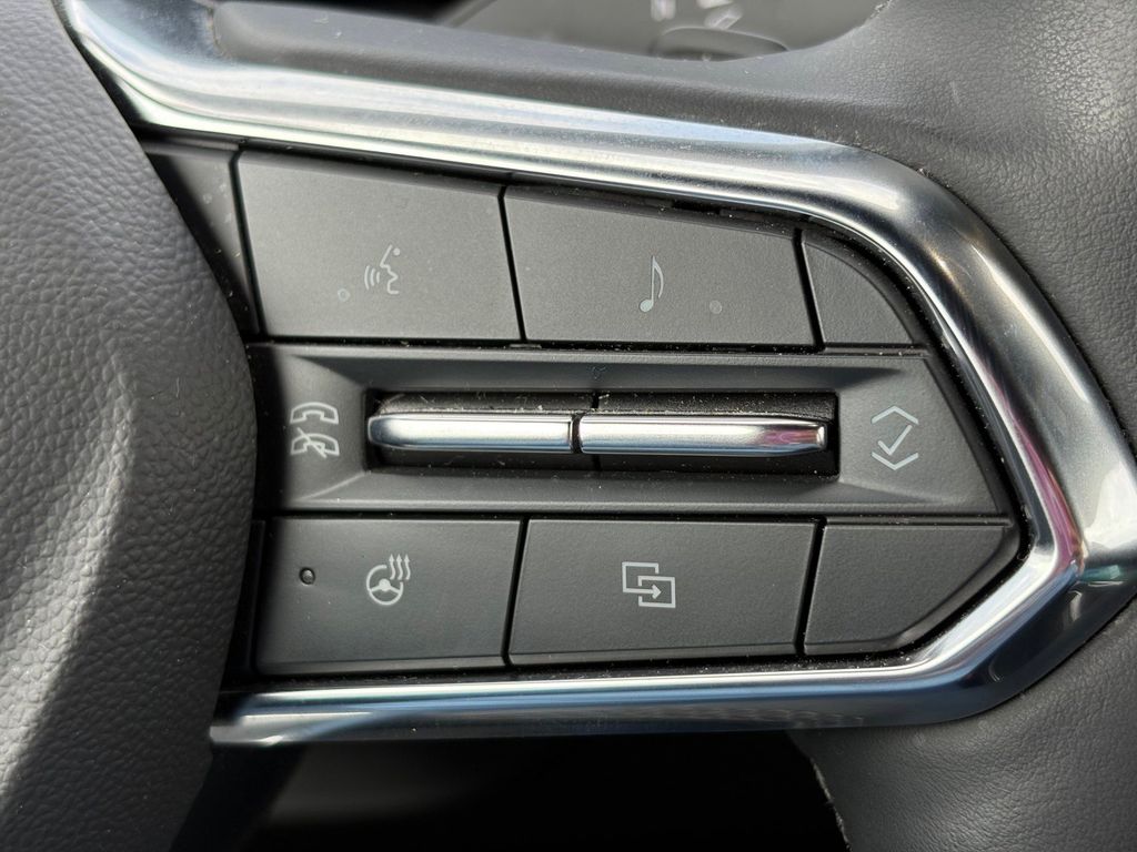 2025 Chevrolet Equinox LT - 11