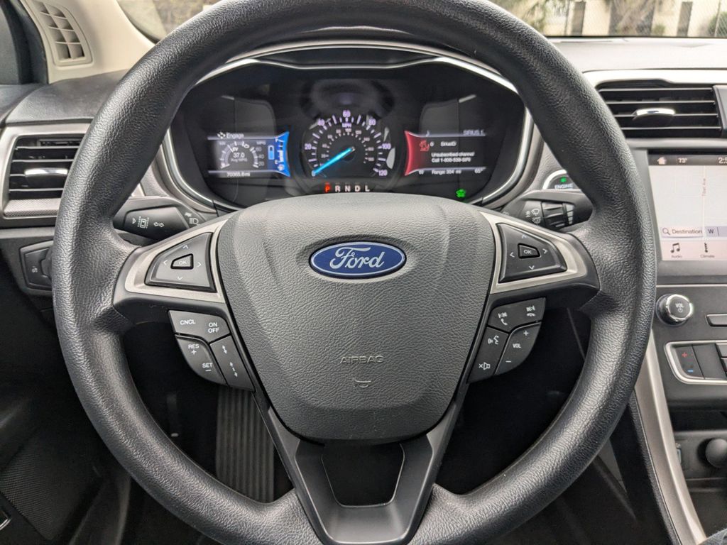 2019 Ford Fusion Hybrid SE