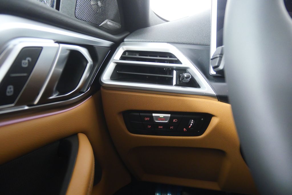 Thumbnail: 2026 BMW 4 Series - 17