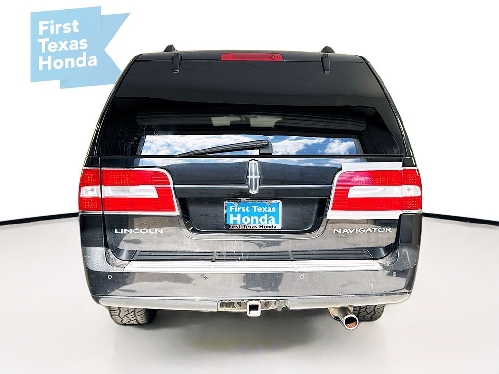 Used Car 2013 Lincoln Navigator L  Base For Sale Under $10,000 In Austin, Texas