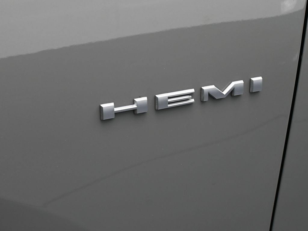 Used 2021 Destroyer Gray Clearcoat Dodge R/T image 25