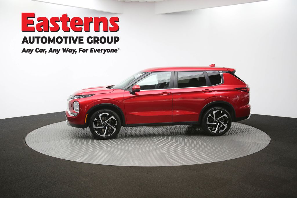 Used 2024 Red Mitsubishi SE image 58