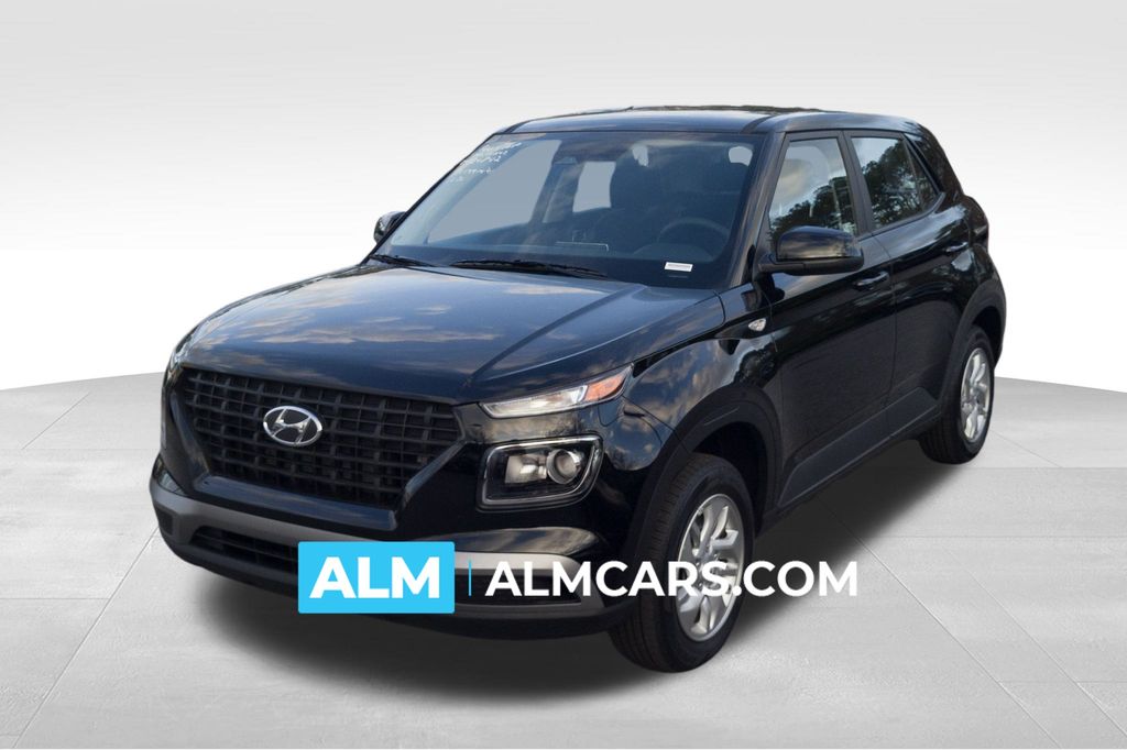 2026 Hyundai Venue SE