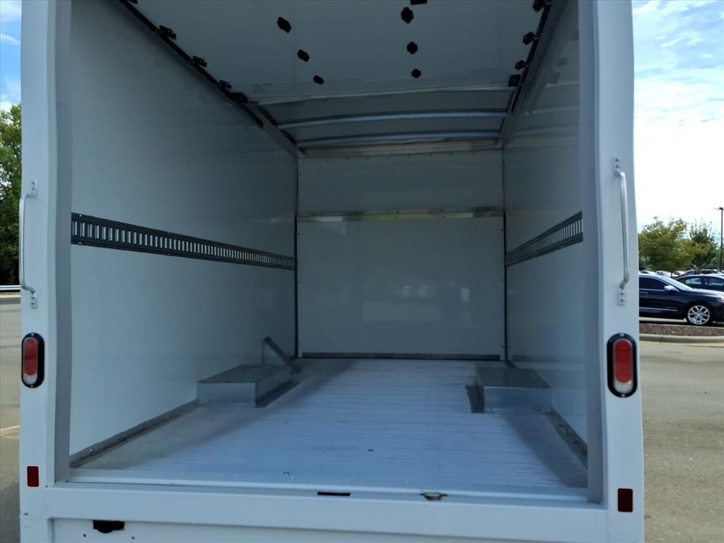 ChevroletExpress 350023