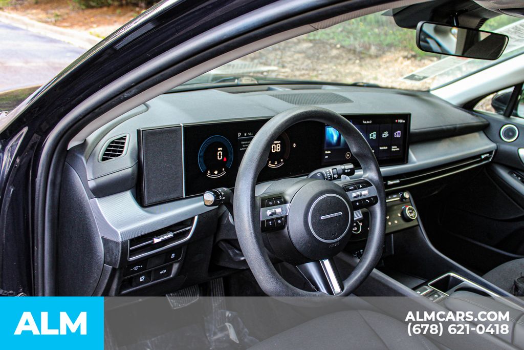 Used 2025 Blue Hyundai SEL image 22