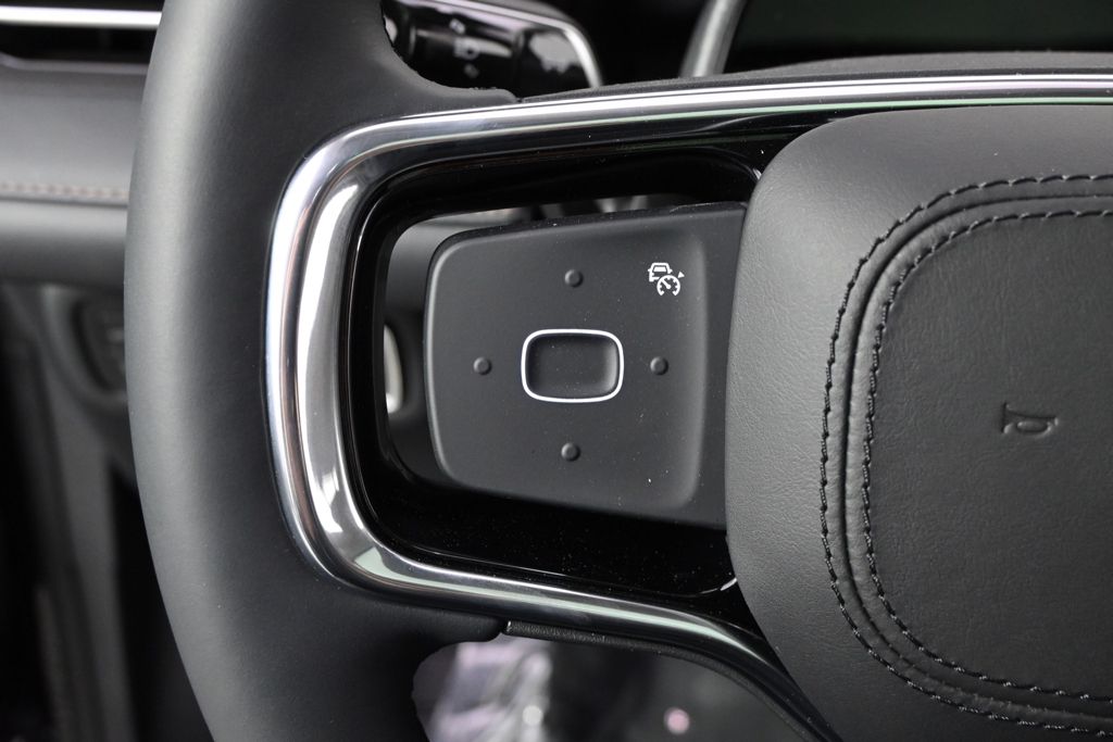 New 2026 Black Lincoln Premiere image 32