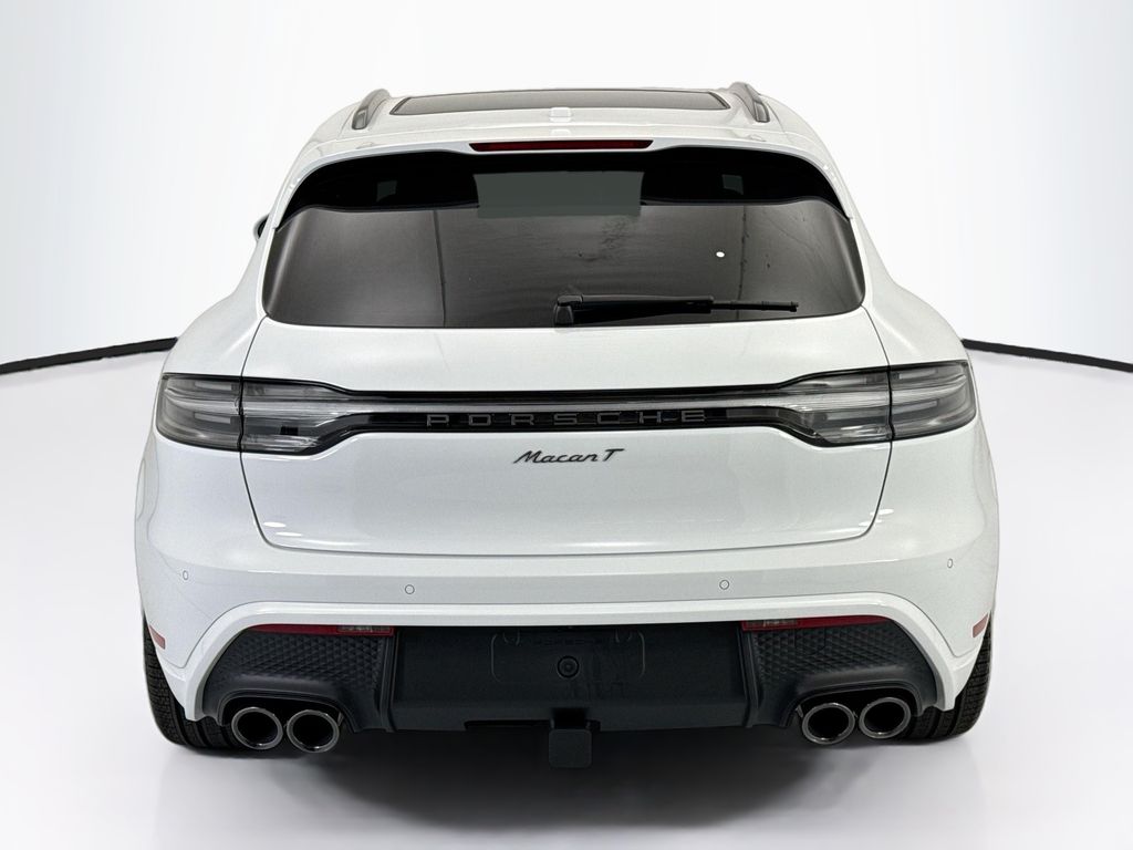 Thumbnail: 2026 Porsche Macan - 6