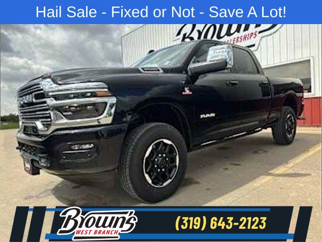 Diamond Black Crystal Pearlcoat 2025 RAM 3500 Laramie Crew Cab 4WD Pickup Truck Four-Wheel Drive 8-Speed Automatic