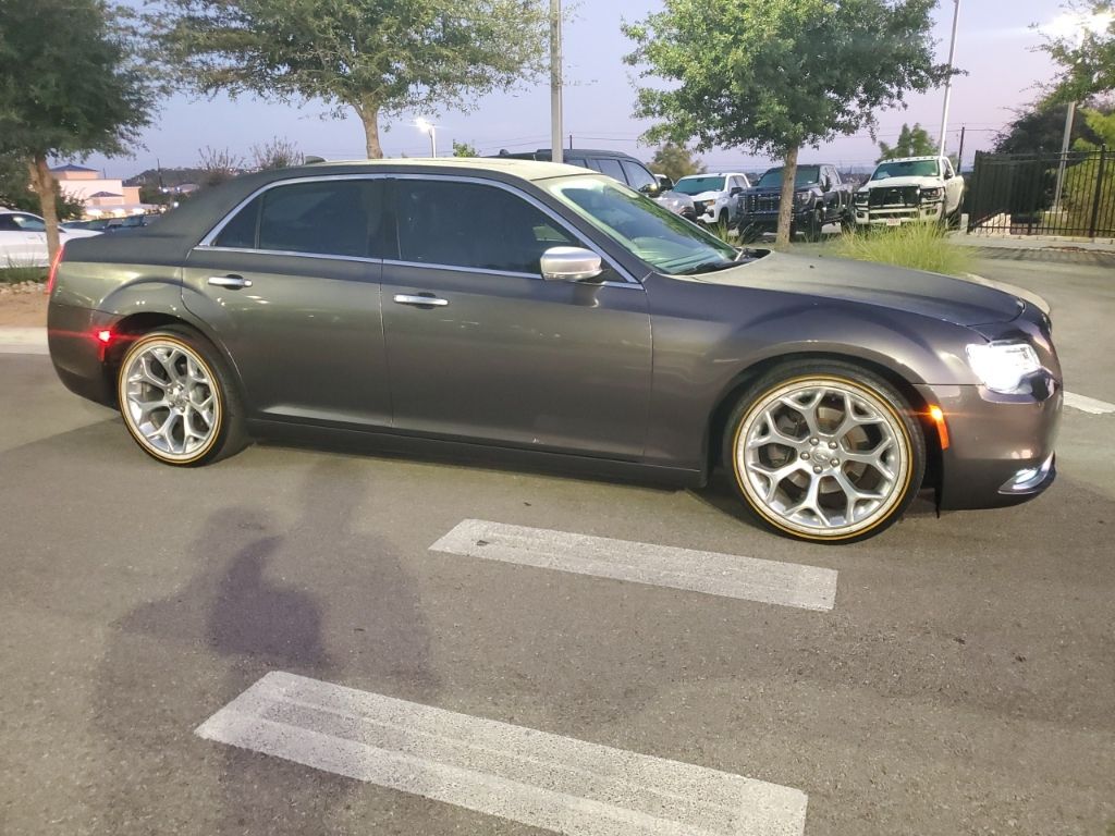 Used Car 2019 Chrysler 300  C For Sale Under $30,000 In Austin, Texas