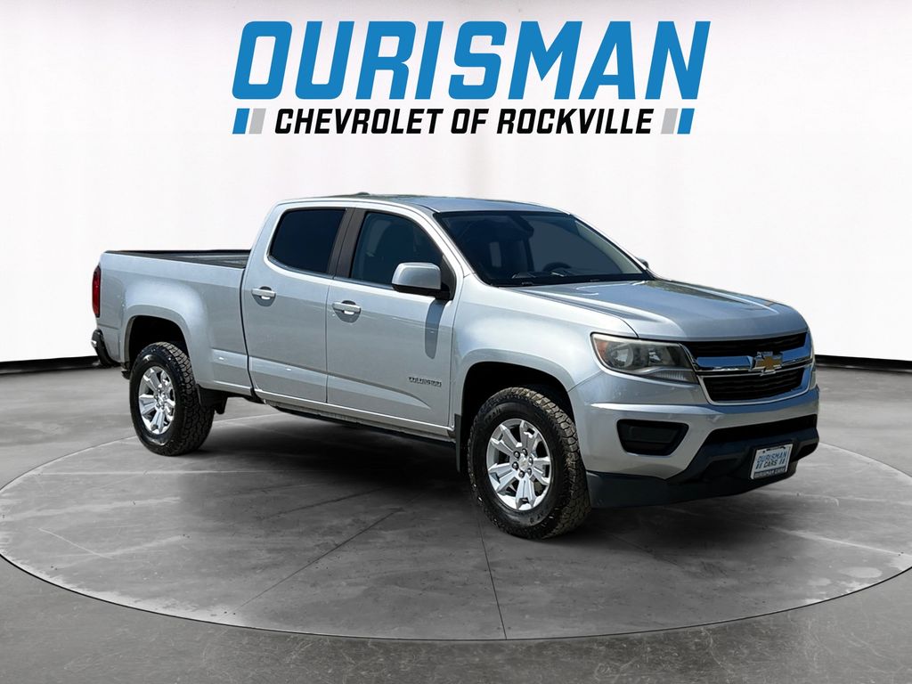 Silver Ice Metallic 2018 Chevrolet Colorado LT Crew Cab RWD Pickup Truck 4X2 8-Speed Automatic