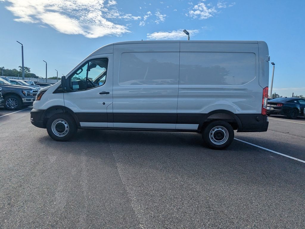 2025 Ford Transit 250