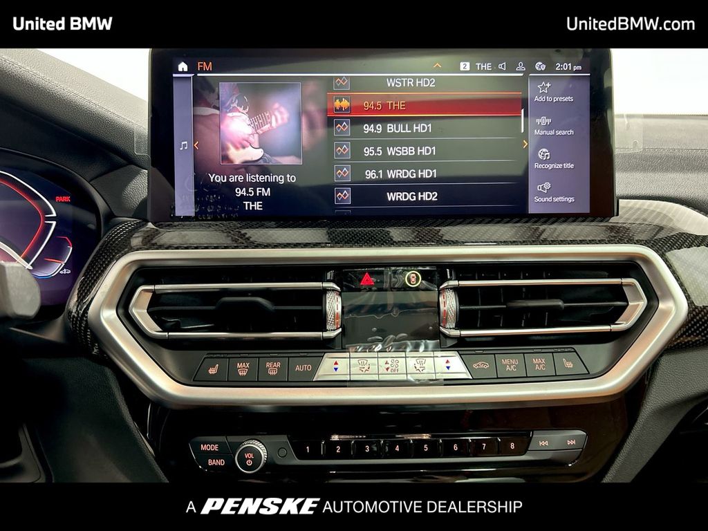 Thumbnail: 2025 BMW X4 - 16
