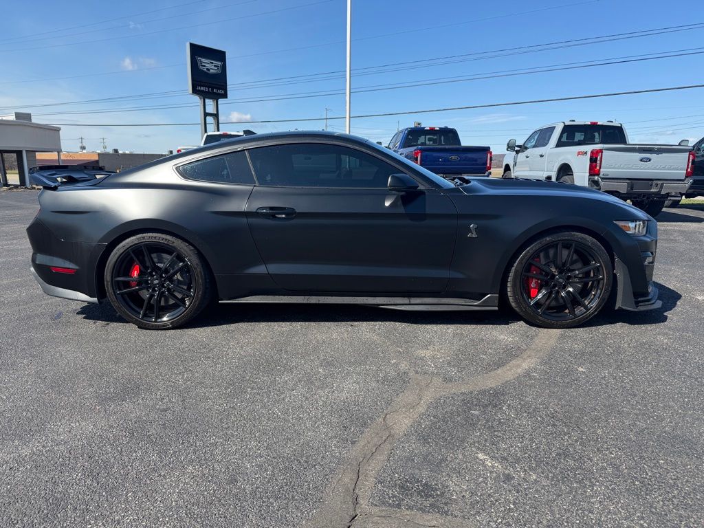 2022 Ford Mustang Shelby GT500 - 5