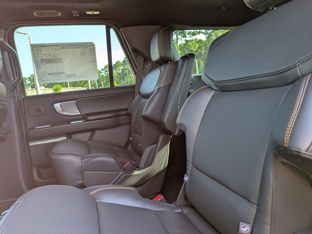2027 Ford Expedition 