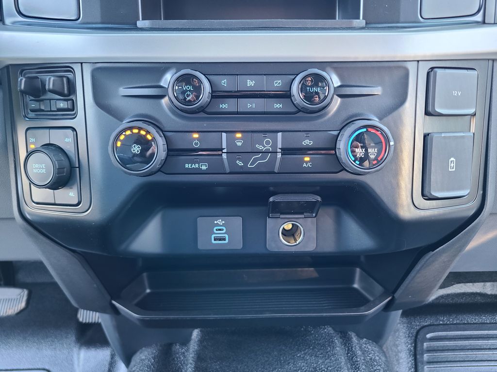 2024 Ford F-350SD XL