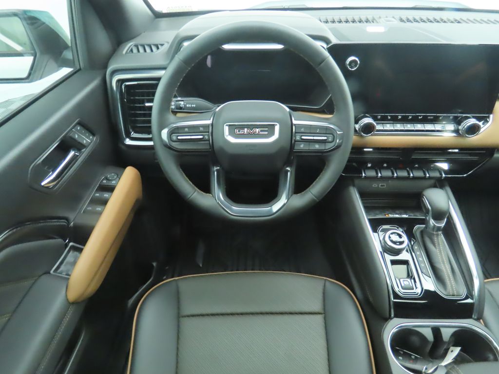 Thumbnail: 2025 GMC Canyon - 10