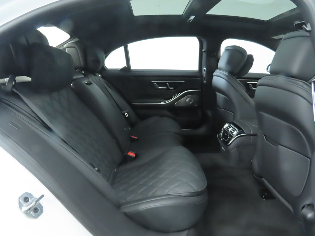 Thumbnail: 2026 Mercedes-Benz S-Class - 24