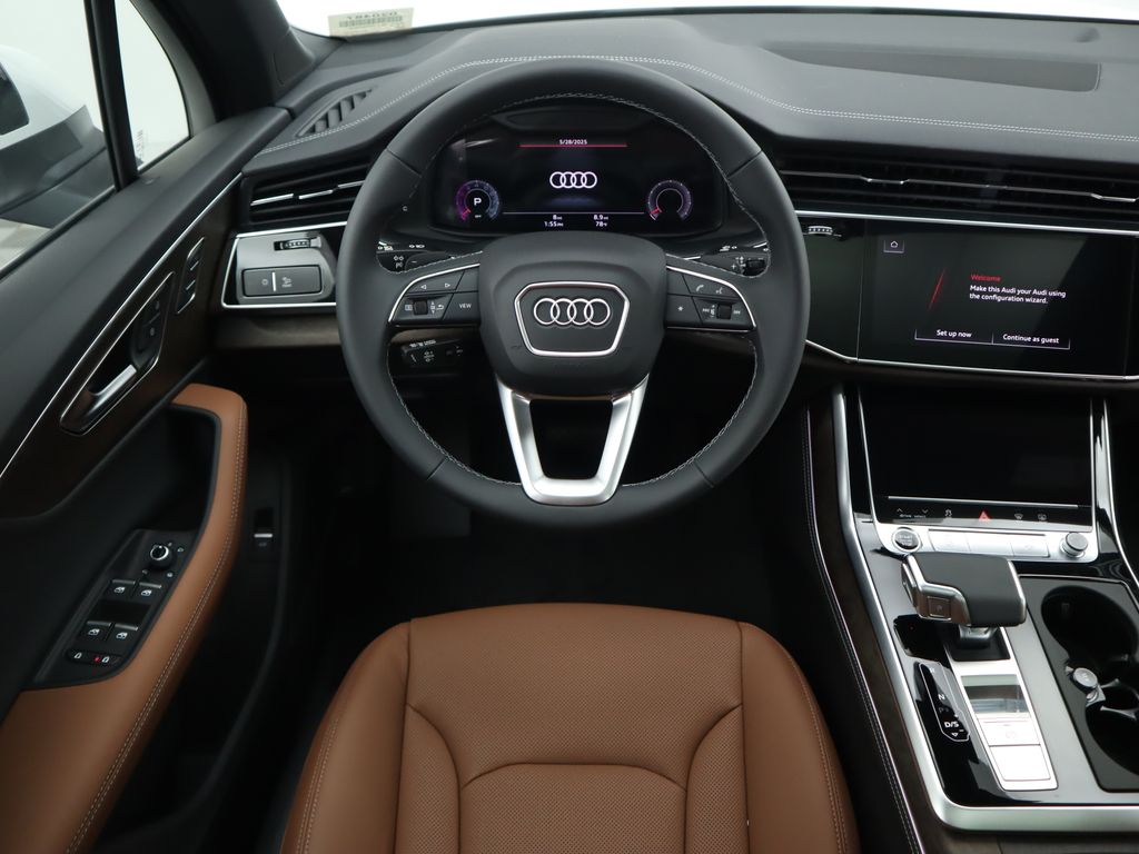 2025 Audi Q7  11