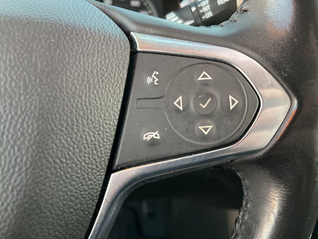 Thumbnail: 2020 Chevrolet Traverse - 22