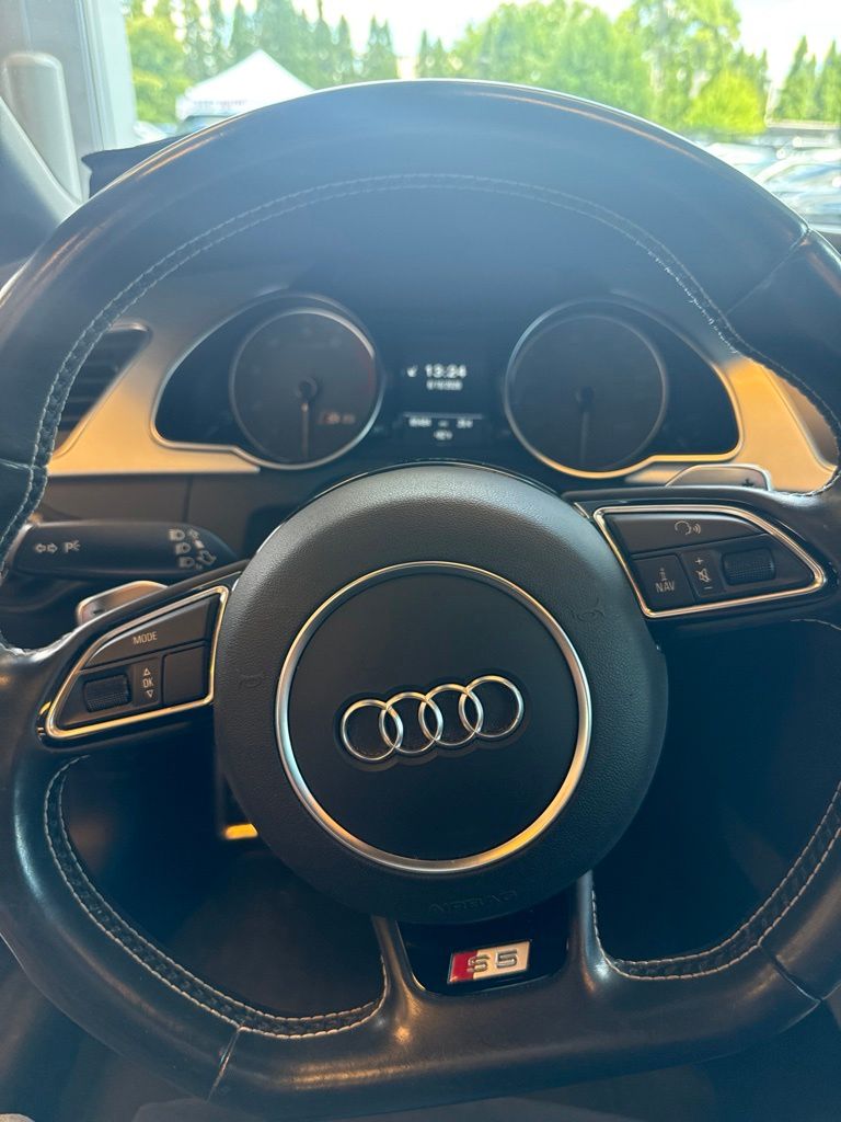Used 2016 Black Audi 3.0T Premium Plus image 5