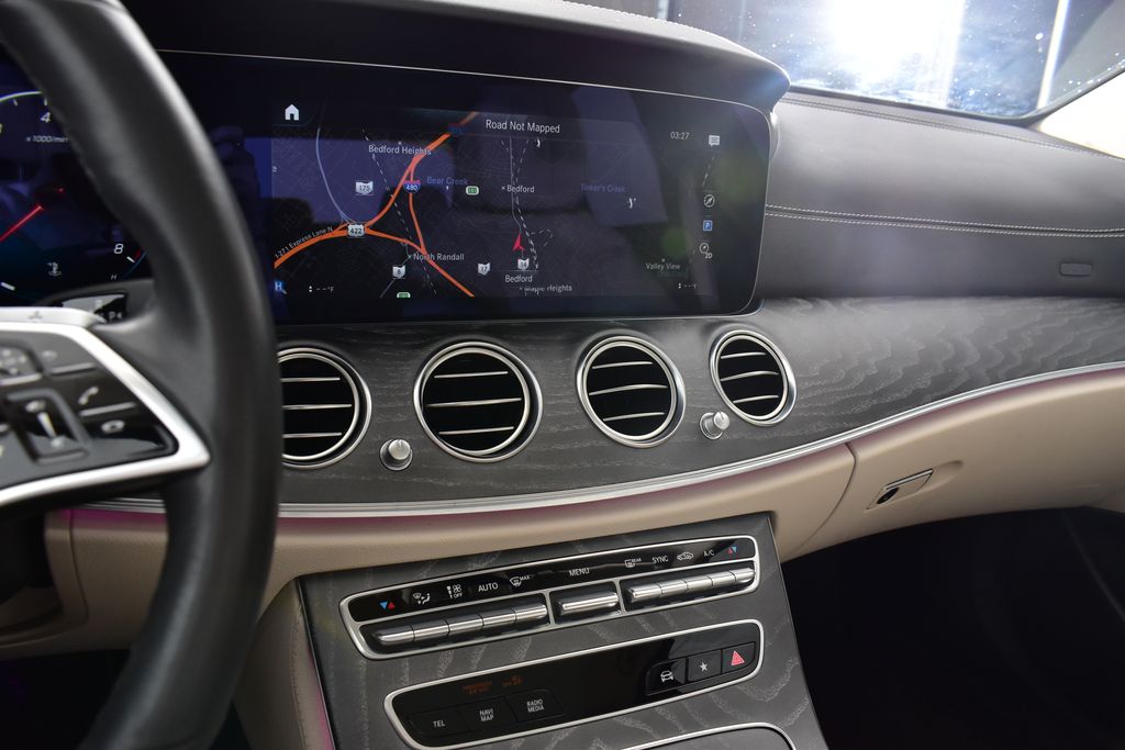 Thumbnail: 2023 Mercedes-Benz E-Class - 19