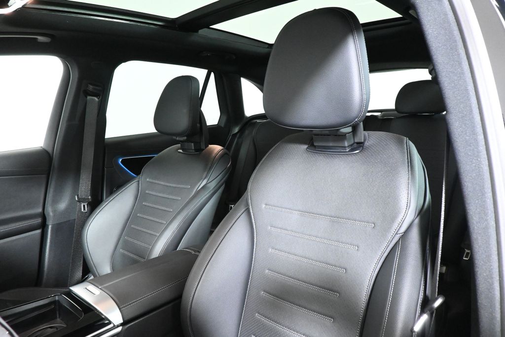 Thumbnail: 2026 Mercedes-Benz GLC - 16