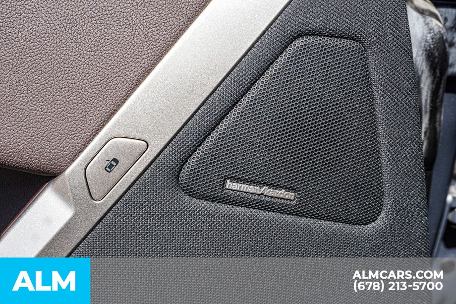 Used 2024 Gray BMW xDrive50 image 56