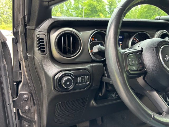 Used 2022 Jeep Wrangler SUV